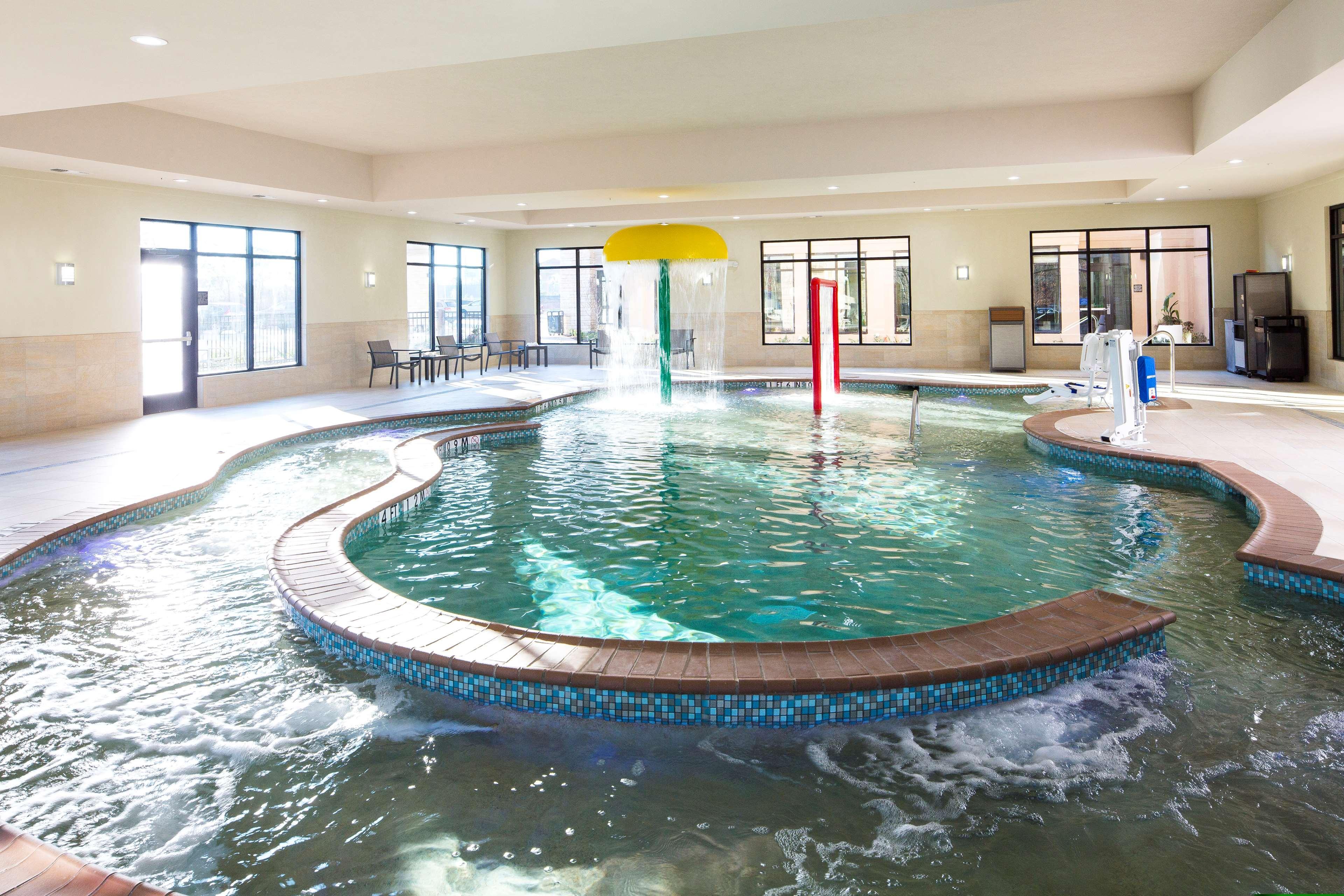 Longview Hilton Garden Inn Esterno foto