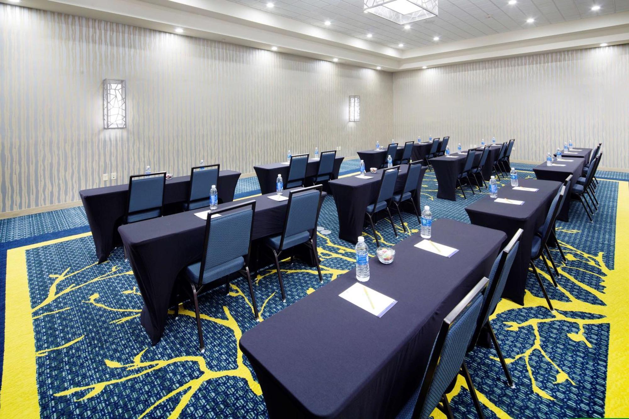 Longview Hilton Garden Inn Esterno foto